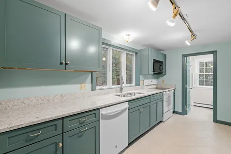 153 Old Rochester Road Somersworth NH 03878