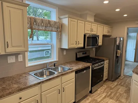 9 Sargent Place Gilford NH 03249