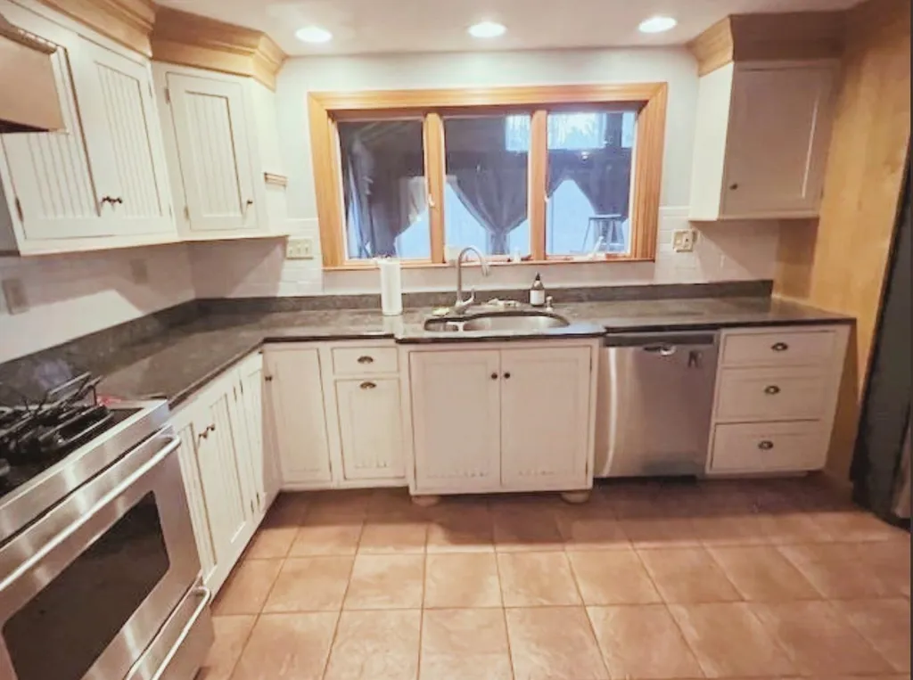 14 Ambler Way Durham NH 03824