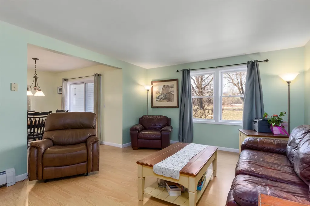 5 Saybrook Road Essex VT 05452