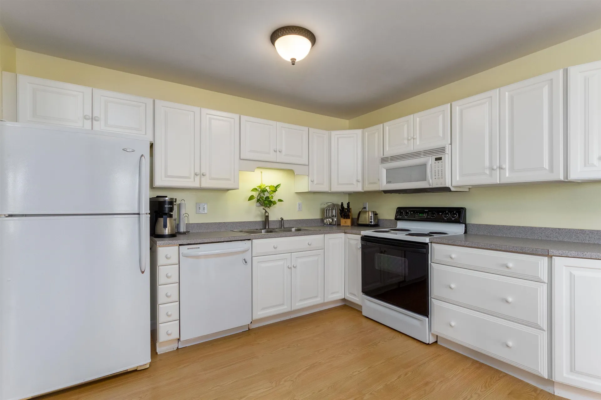 5 Saybrook Road Essex VT 05452