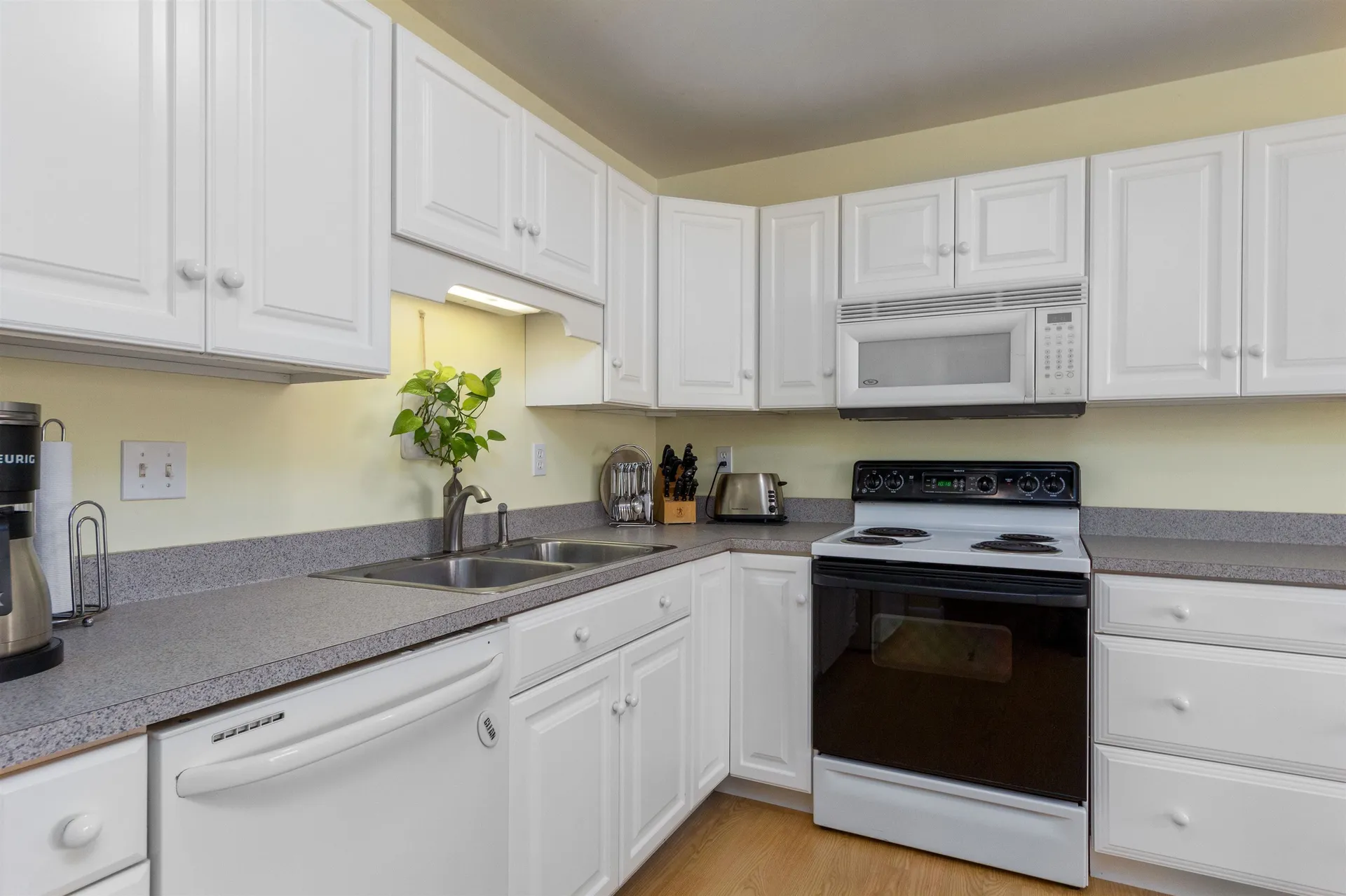 5 Saybrook Road Essex VT 05452