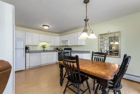 5 Saybrook Road Essex VT 05452