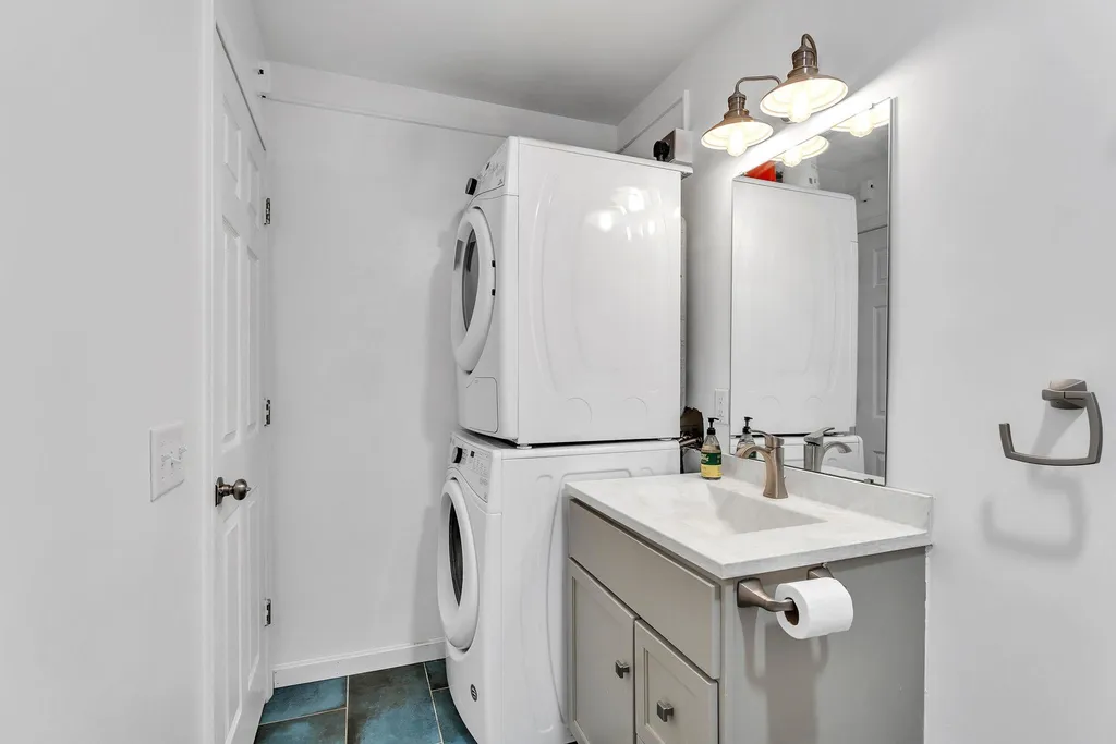 5 Hildred Drive Burlington VT 05401