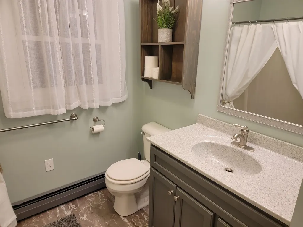 5 Gilby Lane Canaan NH 03741