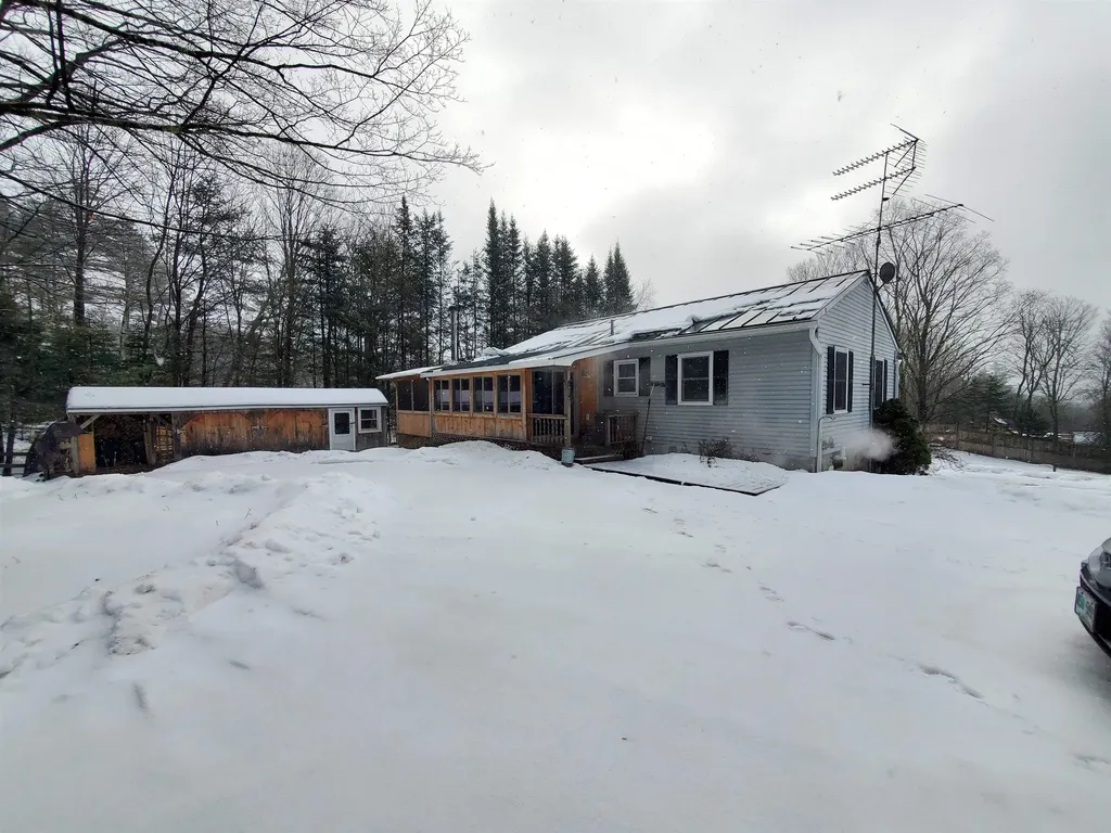 5 Gilby Lane Canaan NH 03741