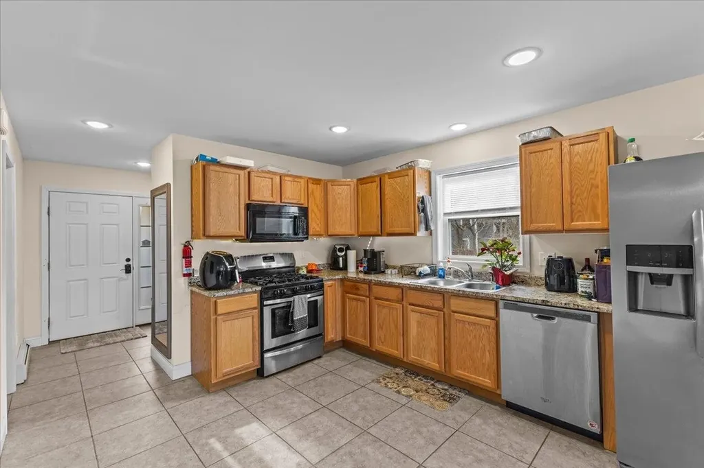 116 Malletts Bay Avenue Winooski VT 05404