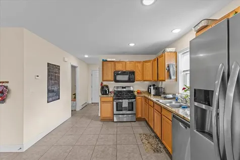 116 Malletts Bay Avenue Winooski VT 05404