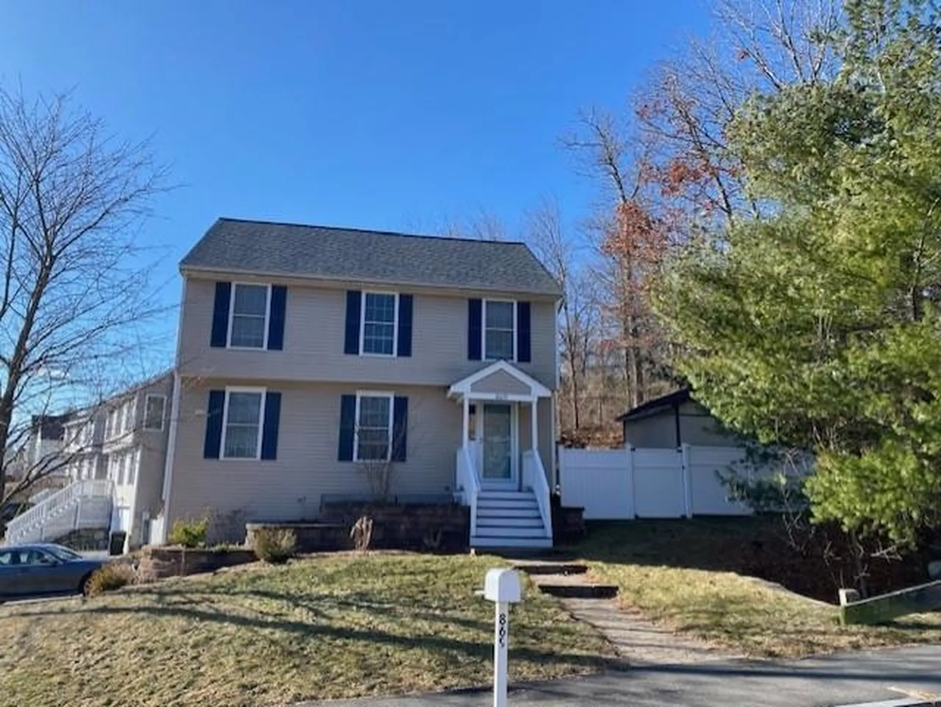 869 Wellington Hill Road Manchester NH 03104