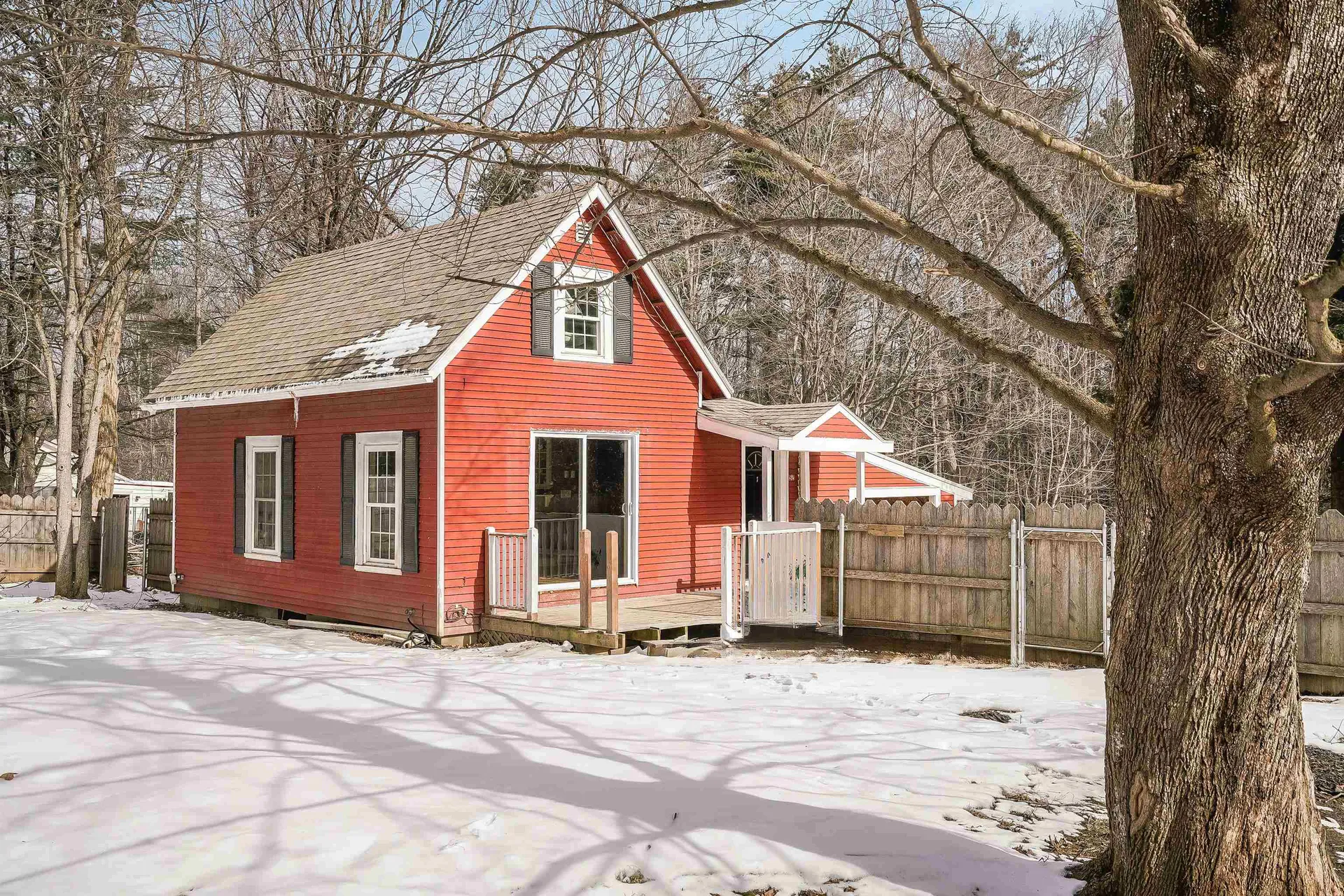 52 Monument Road Dublin NH 03444