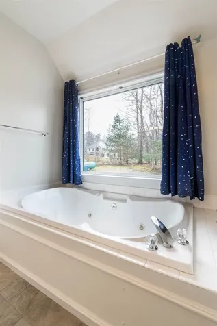 11 Pope Road Atkinson NH 03811