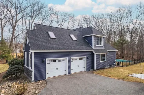 11 Pope Road Atkinson NH 03811