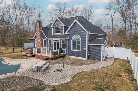 11 Pope Road Atkinson NH 03811