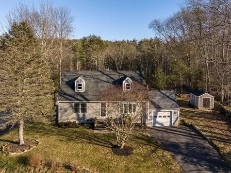 4 Huckins Drive Newmarket NH 03857