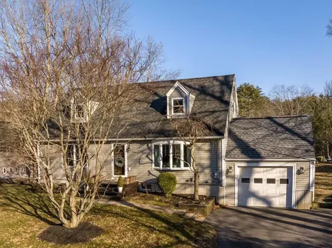 4 Huckins Drive Newmarket NH 03857