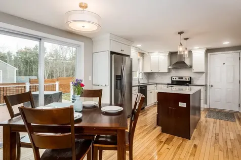 4 Huckins Drive Newmarket NH 03857