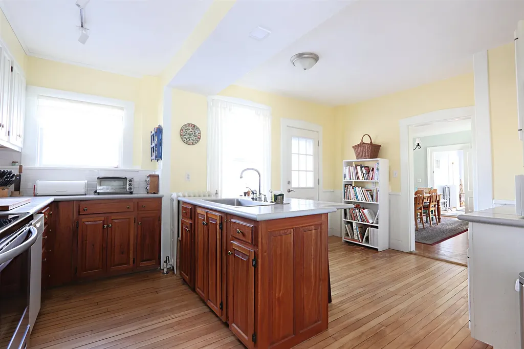 311 Summer Street St. Johnsbury VT 05819