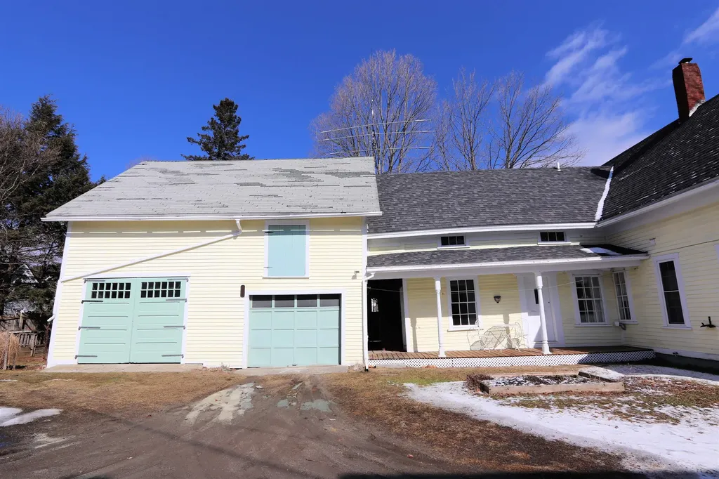 311 Summer Street St. Johnsbury VT 05819