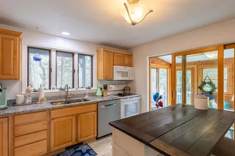 56 Boody Farm Road Epping NH 03042