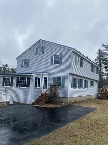 15 Marcoux Road Newton NH 03858