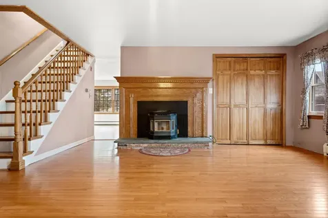 15 Marcoux Road Newton NH 03858