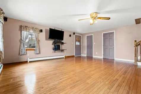 15 Marcoux Road Newton NH 03858