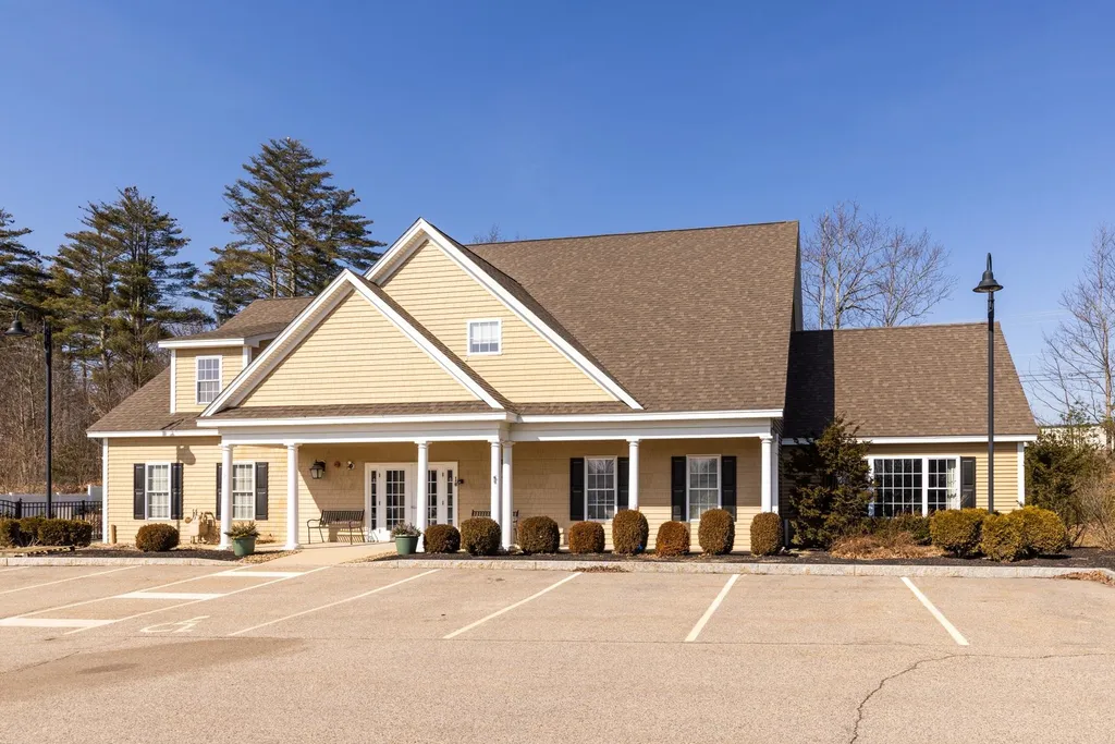 17 Cielo Drive Dover NH 03820