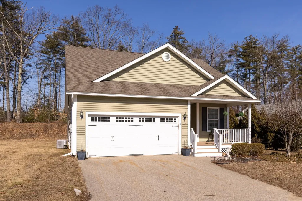 17 Cielo Drive Dover NH 03820