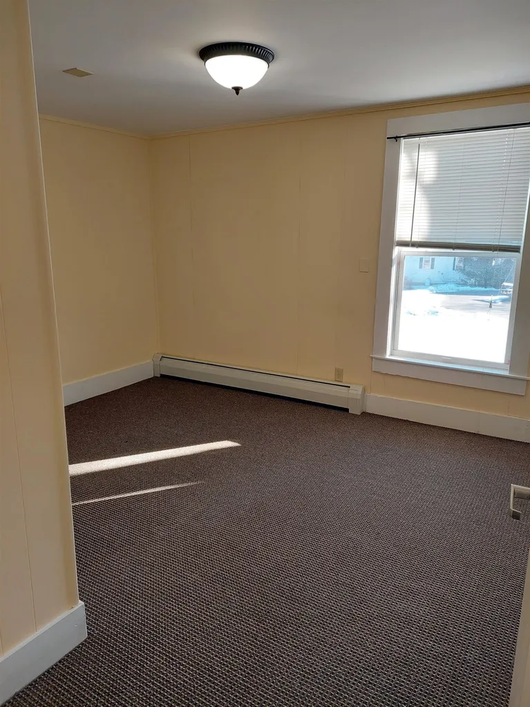 15 Depot Street Chester VT 05143