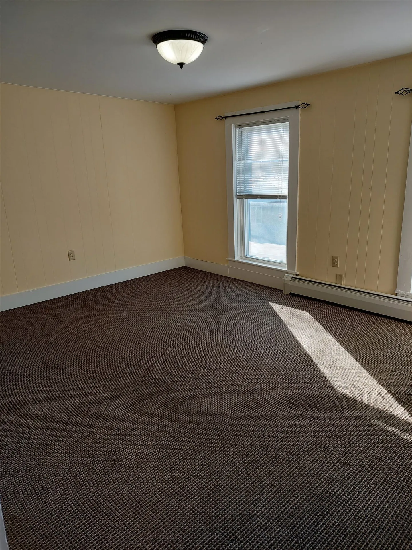 15 Depot Street Chester VT 05143