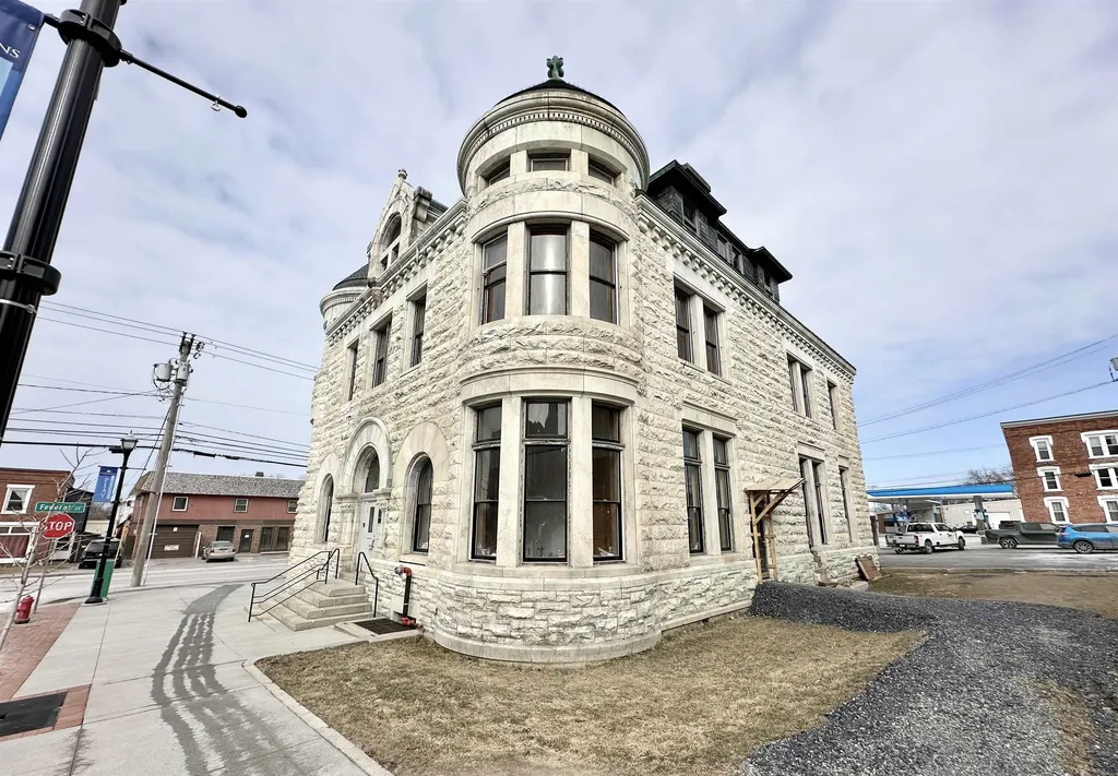 45 Kingman Street St. Albans City VT 05478
