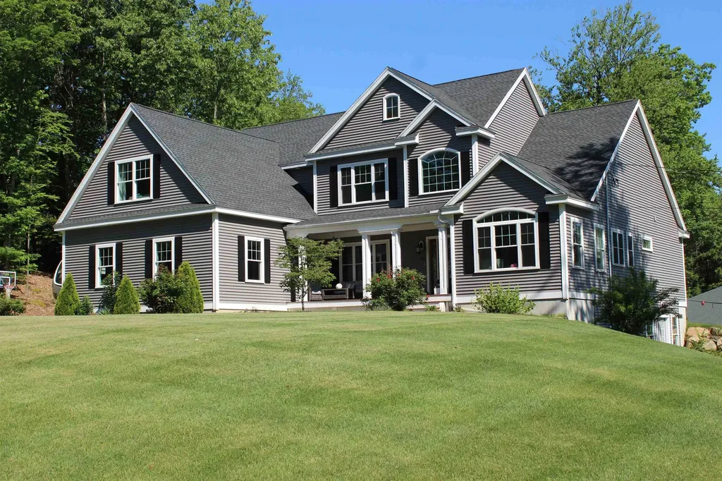 203 Kingston Road Danville NH 03819