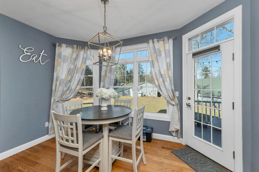 203 Kingston Road Danville NH 03819