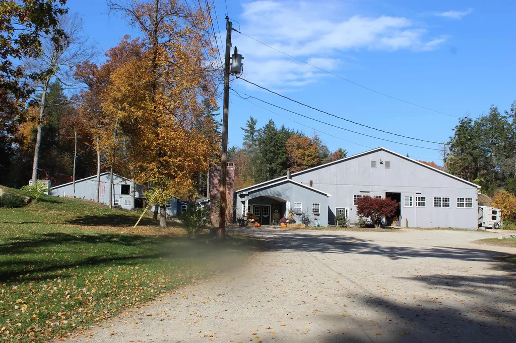 203 Kingston Road Danville NH 03819