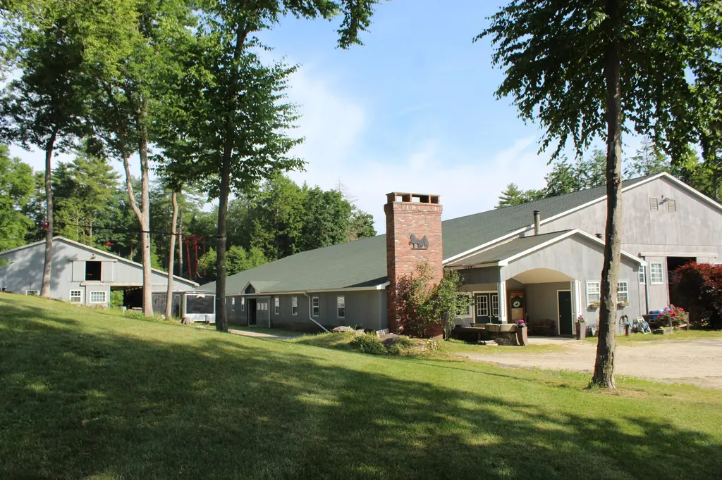 203 Kingston Road Danville NH 03819