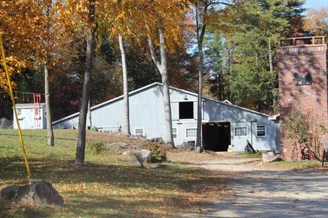 203 Kingston Road Danville NH 03819