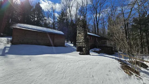 5807 Pikes Falls Road Jamaica VT 05343