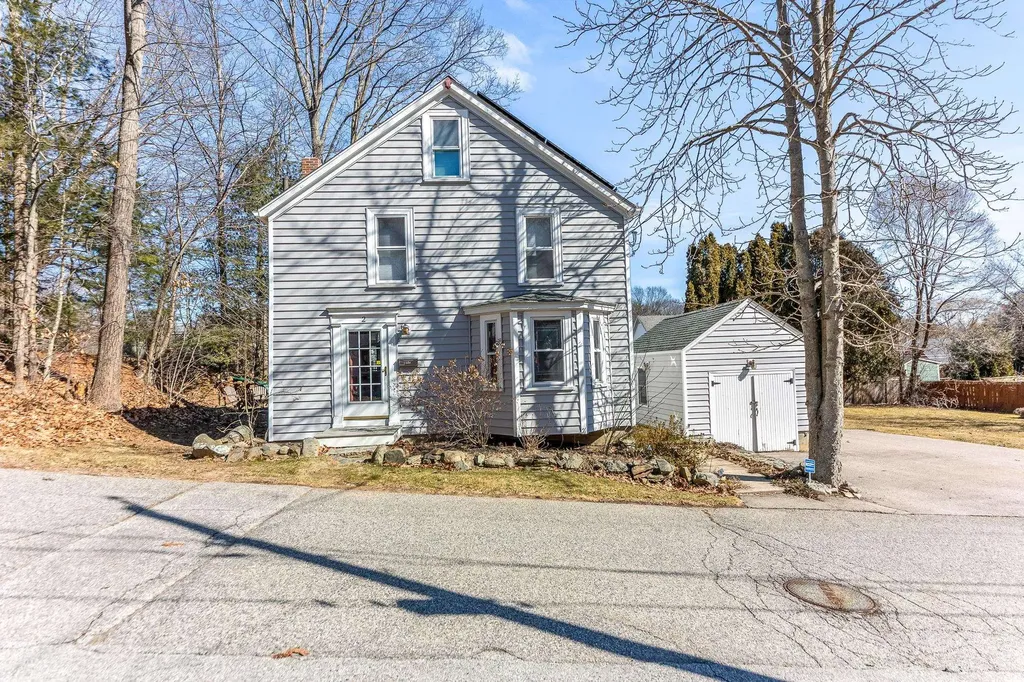 2 Sylvester Street Portsmouth NH 03801