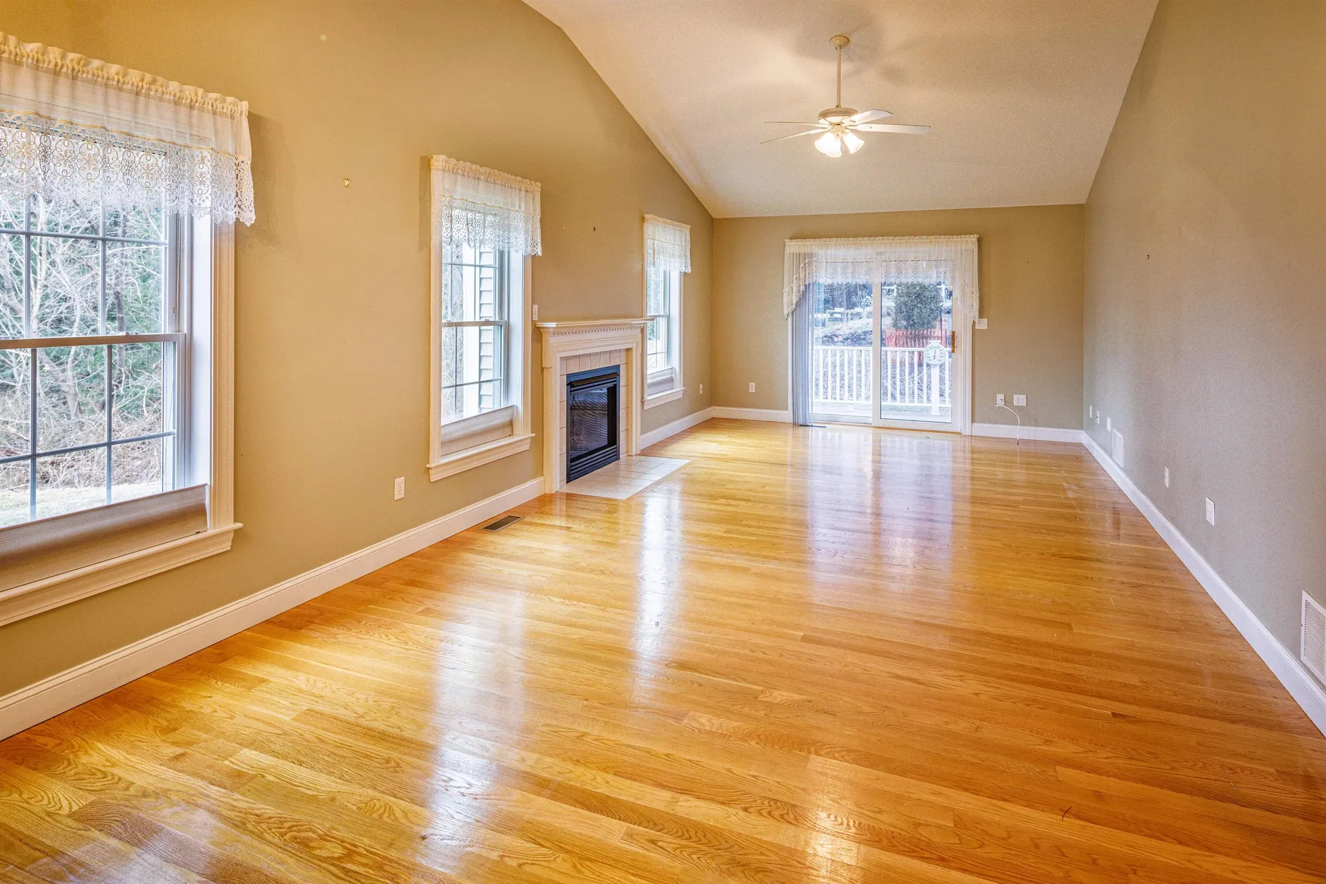 23 Morrison Lane Dover NH 03820
