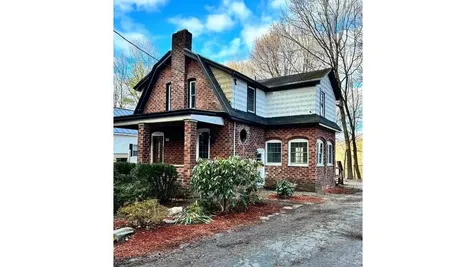 33 Beechmont Street Claremont NH 03743