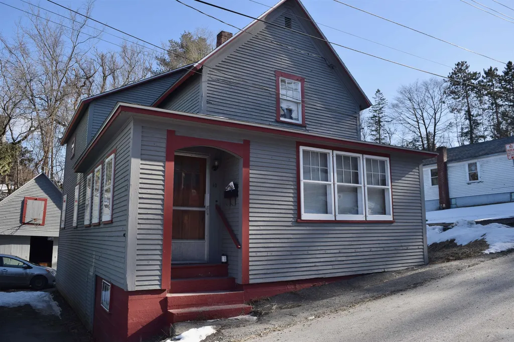 8-10 Cambria Street Barre City VT 05641