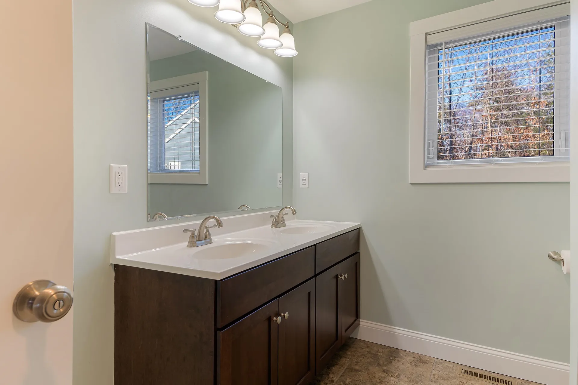 203 Breezy Way Barrington NH 03825