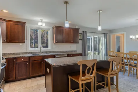 203 Breezy Way Barrington NH 03825