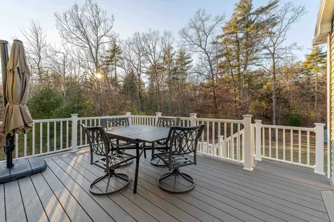 203 Breezy Way Barrington NH 03825