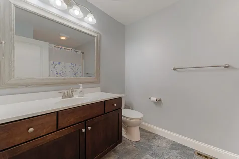 203 Breezy Way Barrington NH 03825