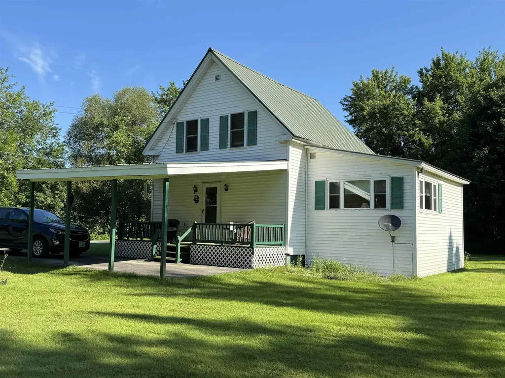 944 Halls Stream Road, Pittsburg NH Real Estate Listing MLS 4981395