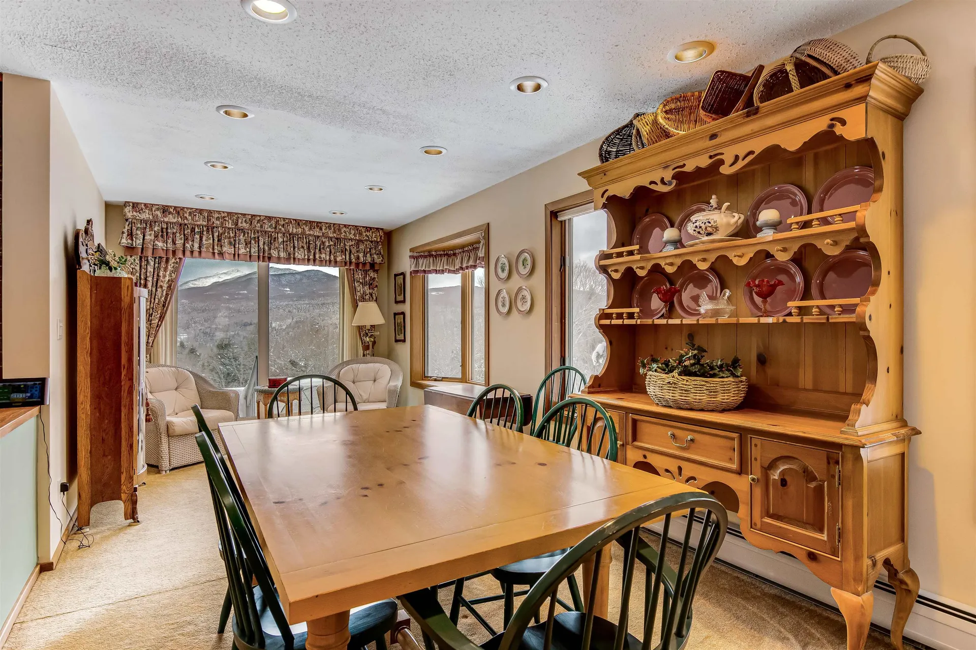 910 Brook Road Stowe VT 05672