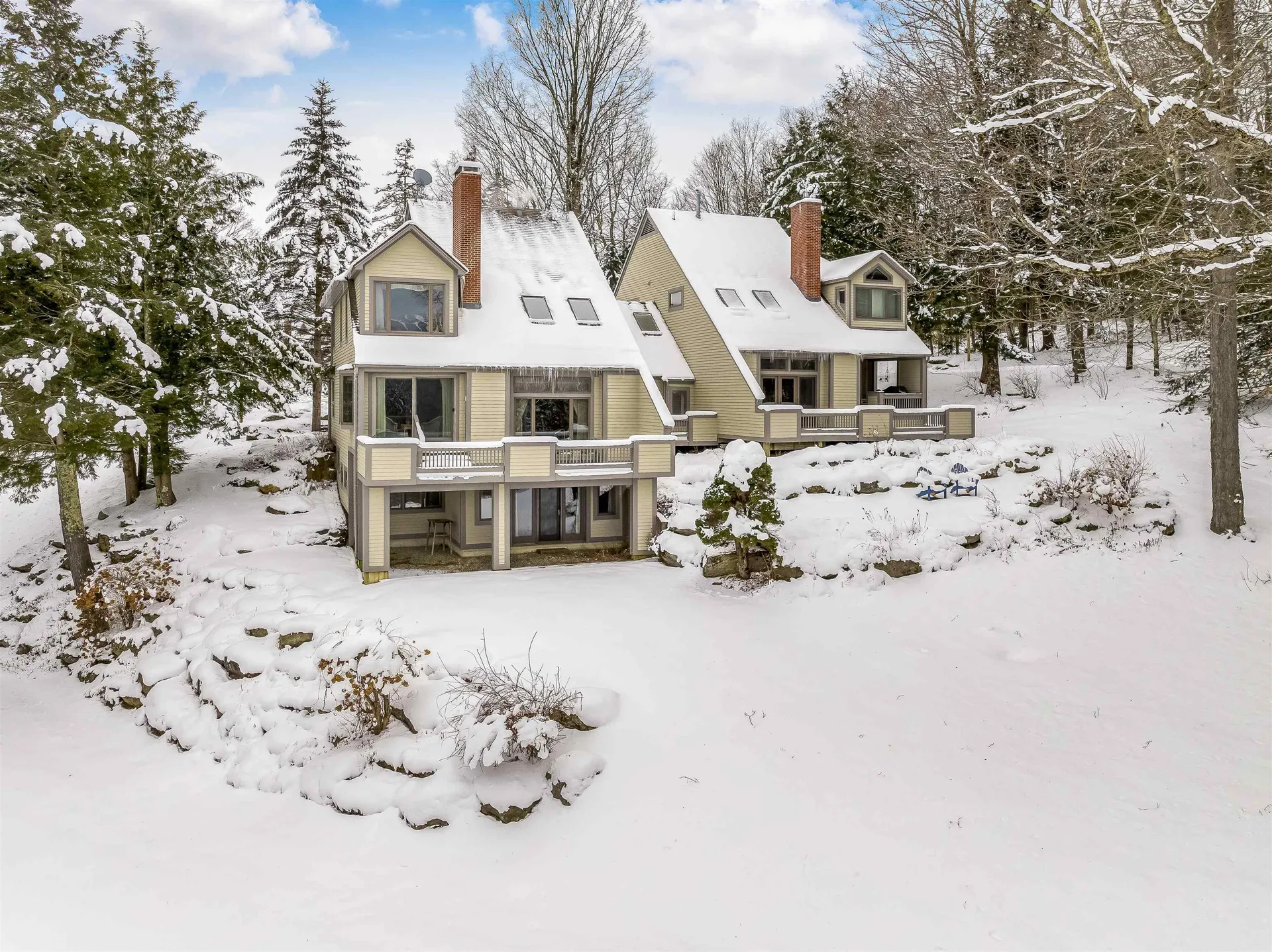 910 Brook Road Stowe VT 05672