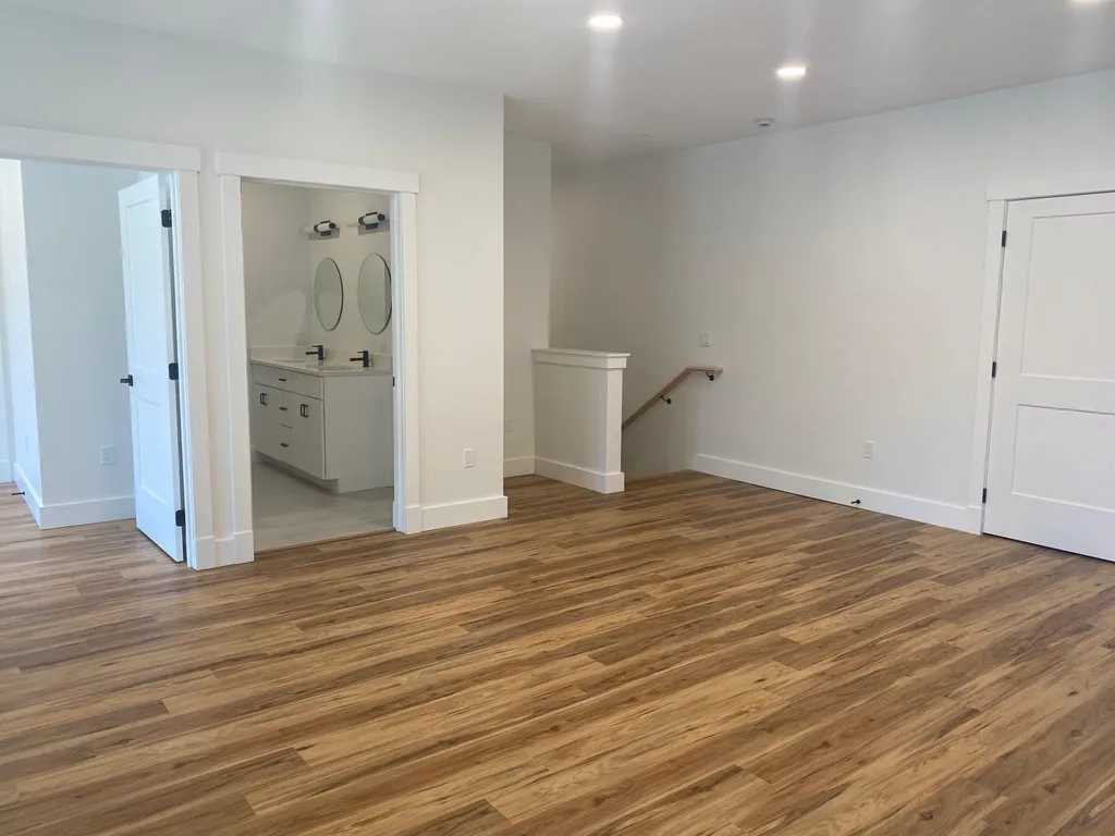 239 Skimobile Road Conway NH 03860