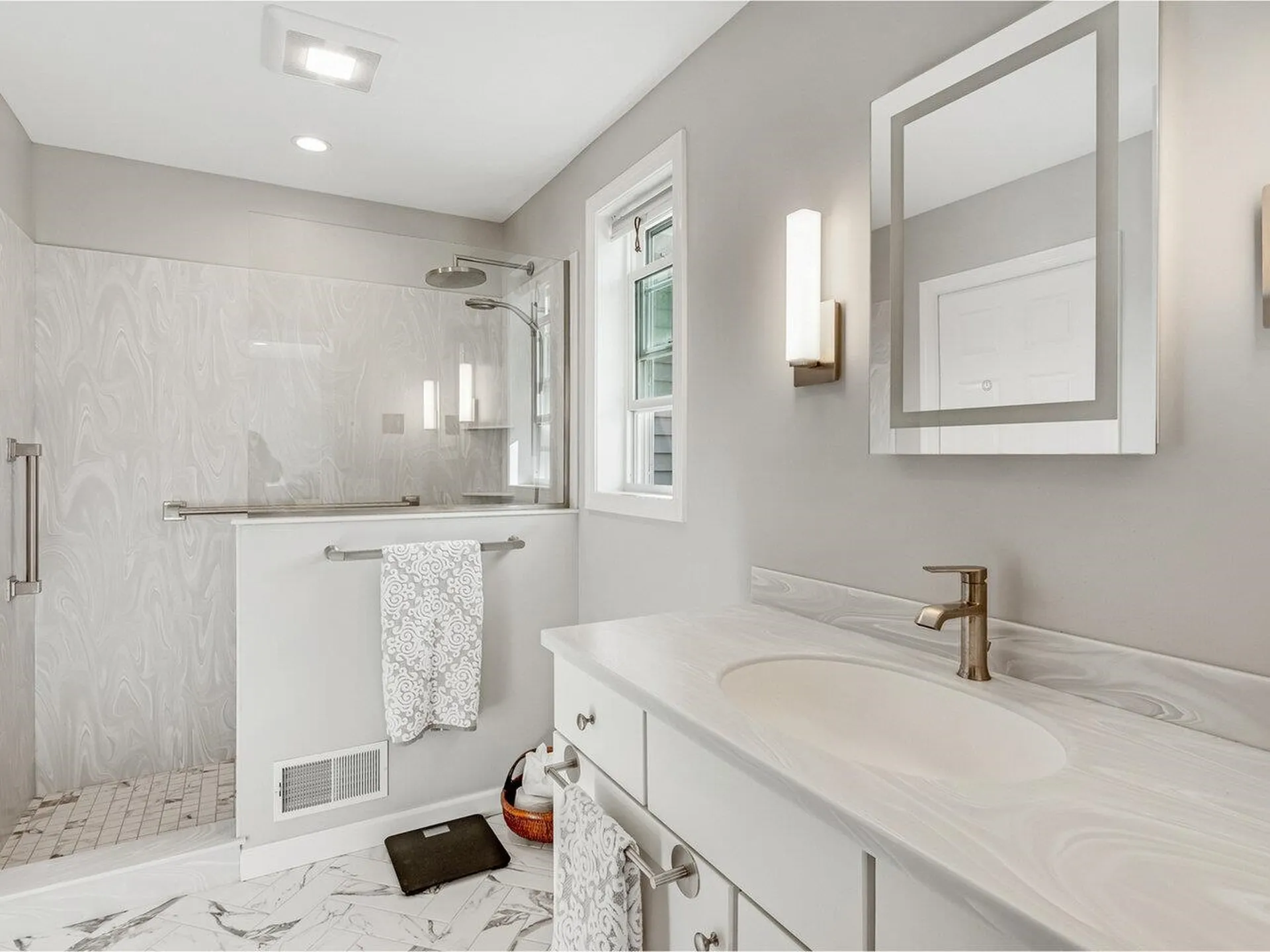 130 Churchill Street South Burlington VT 05403